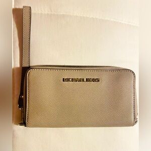 Michael Kors Taupe Small Wallet Wristlet Strap Zipper Card Slot Silver FLAW